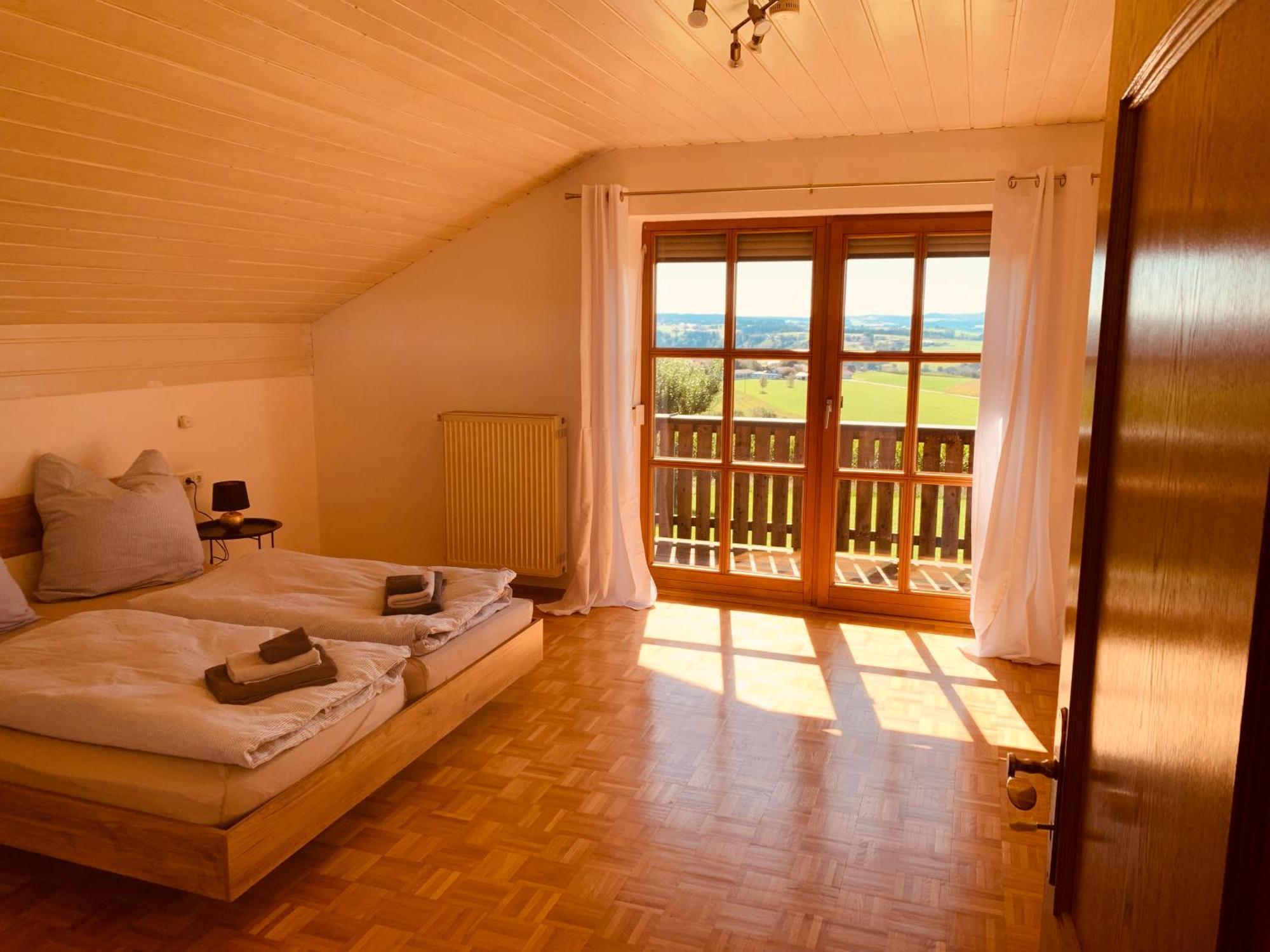 Adlerhorst, 4 Schlafzimmer, Blick In Die Alpen, Parkplatz Thyrnau 外观 照片